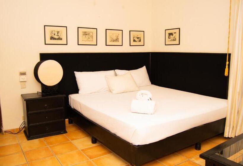 Városra Néző Suite, Siesta Fiesta Hotel Adults Only   5th Avenue
