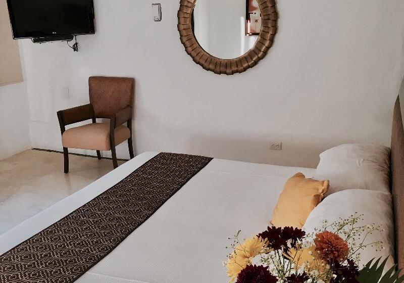 Superior Szoba King Size Bed, Siesta Fiesta Hotel Adults Only   5th Avenue