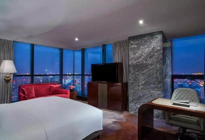キングサイズベッドのデラックスルーム, Sofitel Kunming