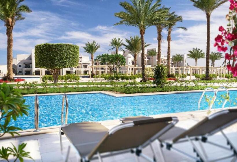 غرفة ديلوكس عائلية, Steigenberger Alcazar