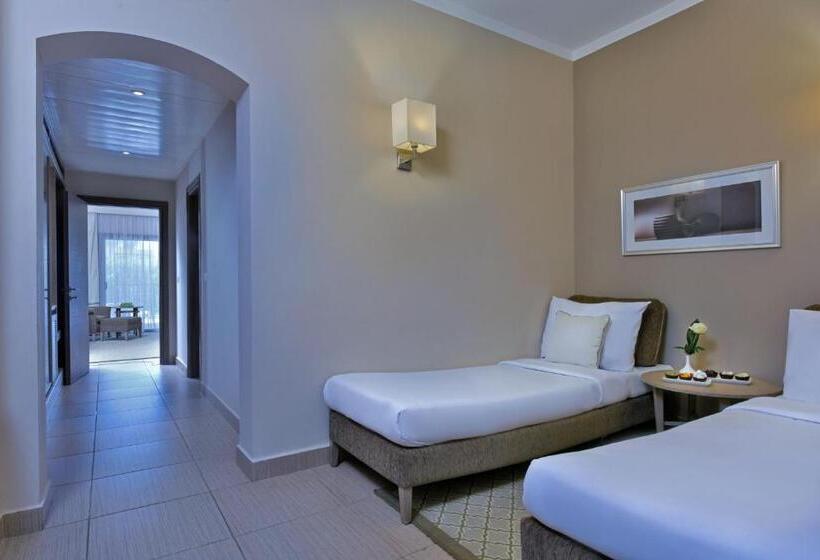 غرفة ديلوكس عائلية, Steigenberger Alcazar