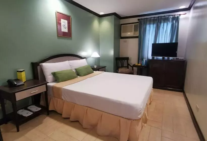 スーペリアールーム, Tagaytay Country