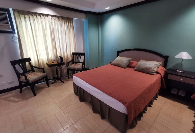 חדר סופריור, Tagaytay Country