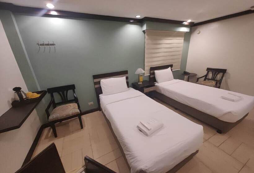 חדר סופריור, Tagaytay Country