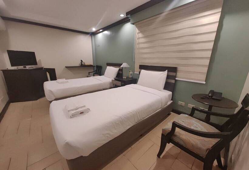 חדר סופריור, Tagaytay Country