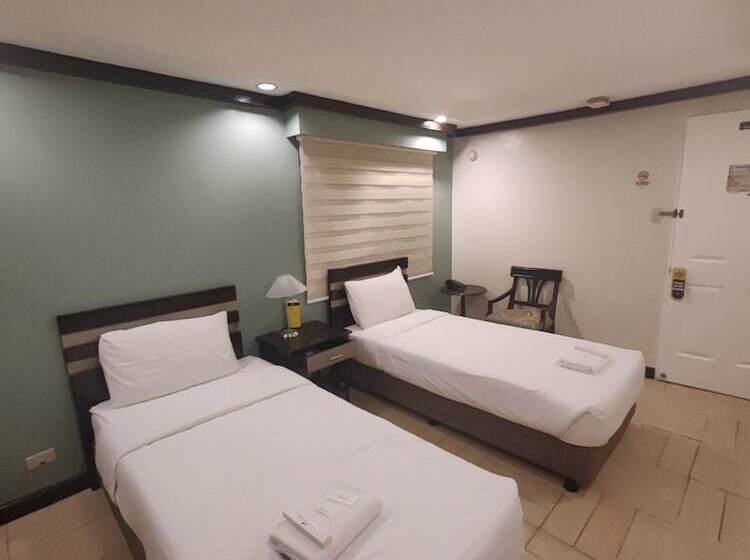 חדר סופריור, Tagaytay Country