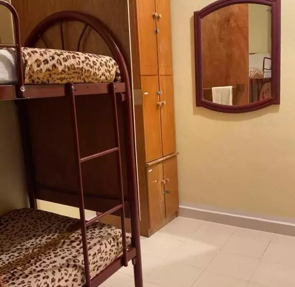 ルームシェアのワンベッド, The Cottage Langkawi