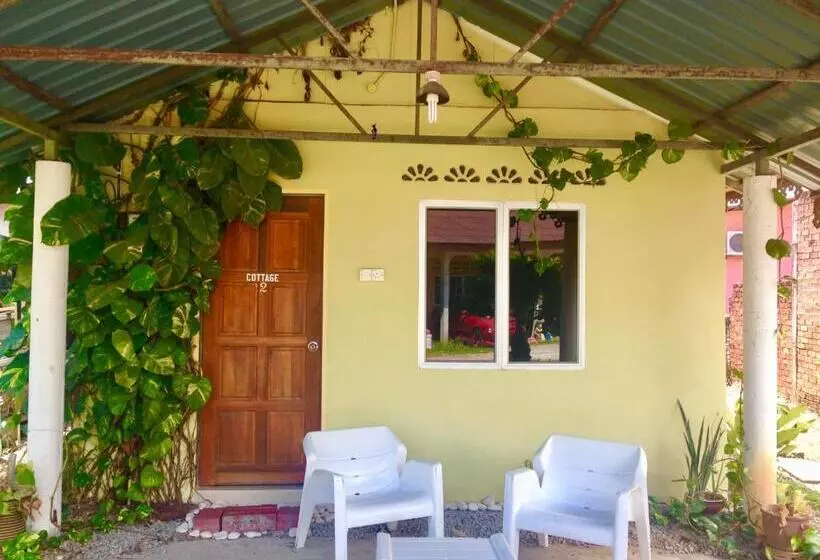 キングサイズベッドのスーペリアルーム, The Cottage Langkawi