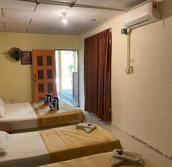 Четырехместный Номер Стандарт, The Cottage Langkawi