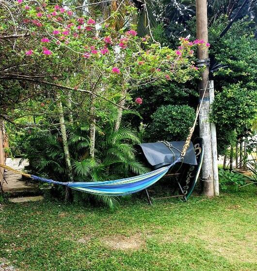 اتاق استاندارد چهار تخته, The Cottage Langkawi