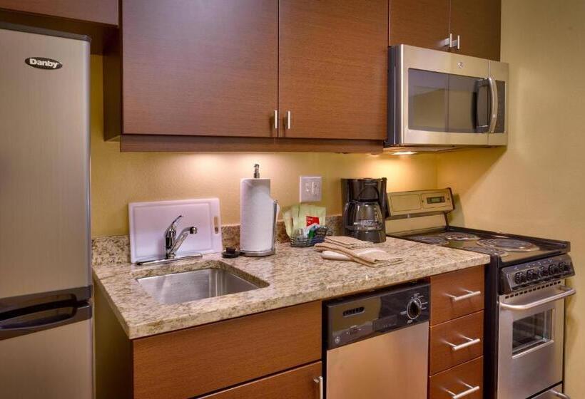 Люкс Кровать Кинг, Towneplace Suites By Marriott Dickinson