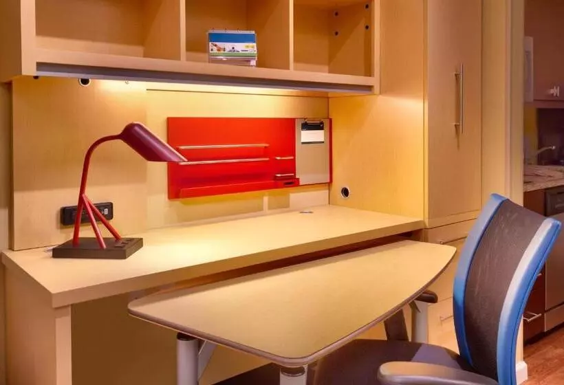 キングサイドベッドのスタンダードワンルーム, Towneplace Suites By Marriott Dickinson