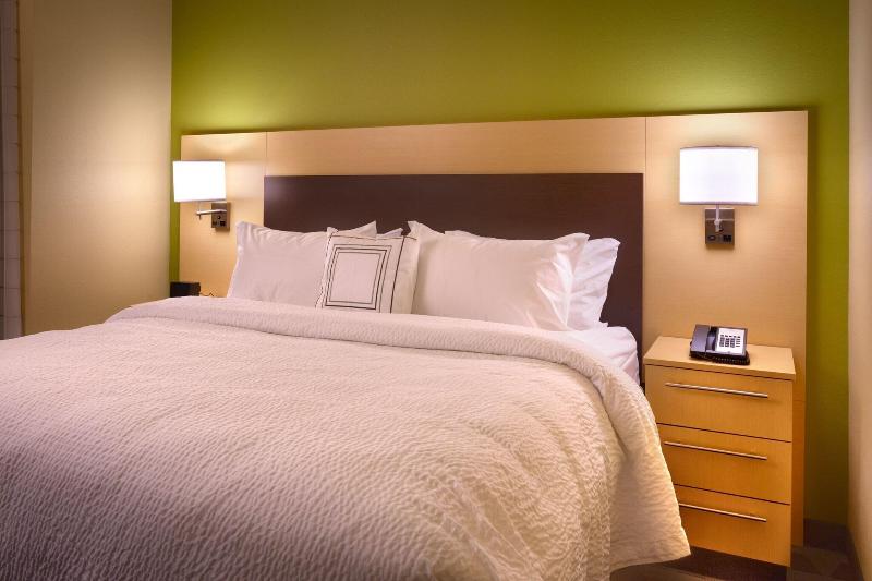 Люкс Кровать Кинг, Towneplace Suites By Marriott Dickinson