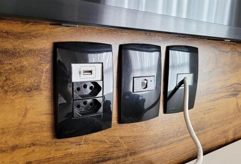 디럭스 룸, Hplus Vision Executive