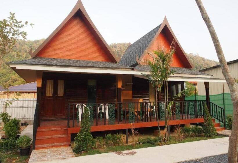 スーペリアーバンガロー, My Home Lantawadee Resort