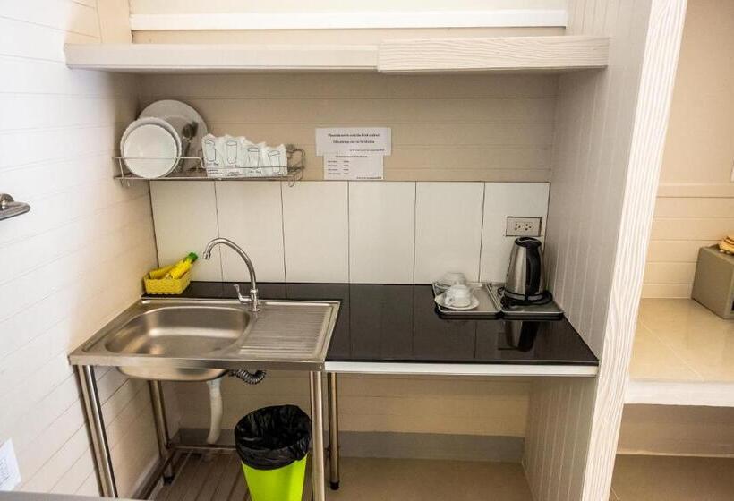 デラックスバンガロー, My Home Lantawadee Resort