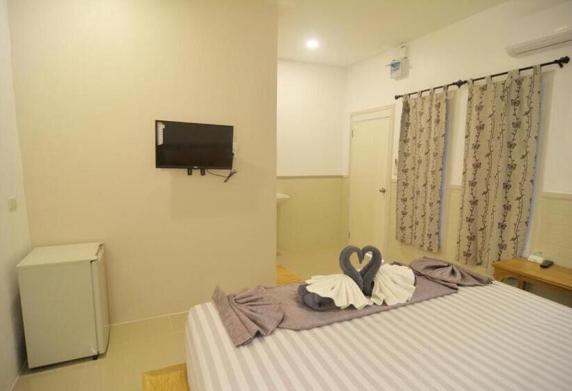 スタンダードルーム, My Home Lantawadee Resort