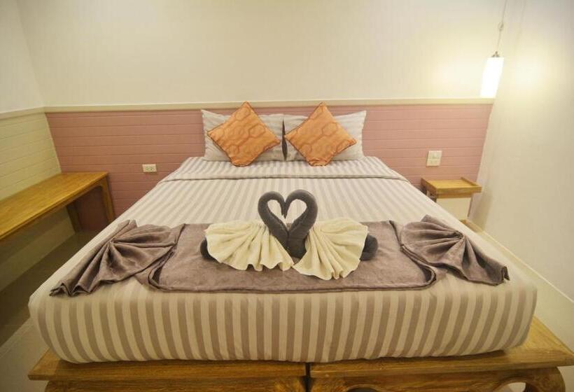 スタンダードルーム, My Home Lantawadee Resort