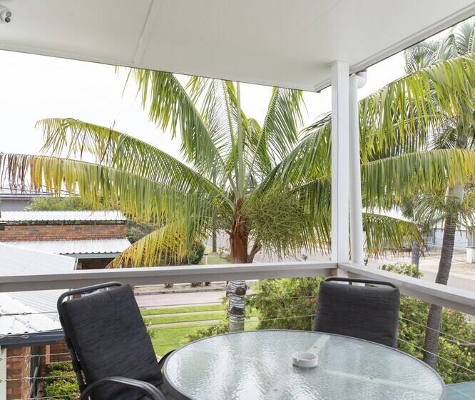 Апартаменты 2 Спальни, Palm View Holiday Apartments