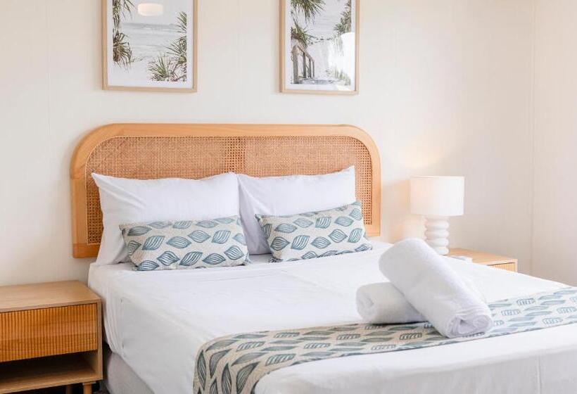 Апартаменты 2 Спальни, Palm View Holiday Apartments