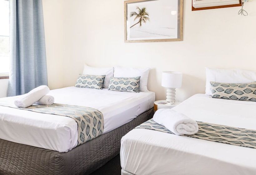 Апартаменты 2 Спальни, Palm View Holiday Apartments