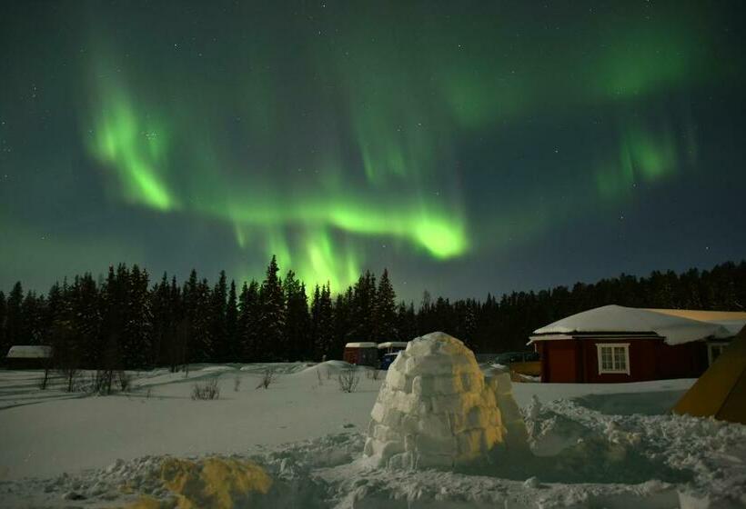 Номер Стандарт, Lappeasuando Lodge