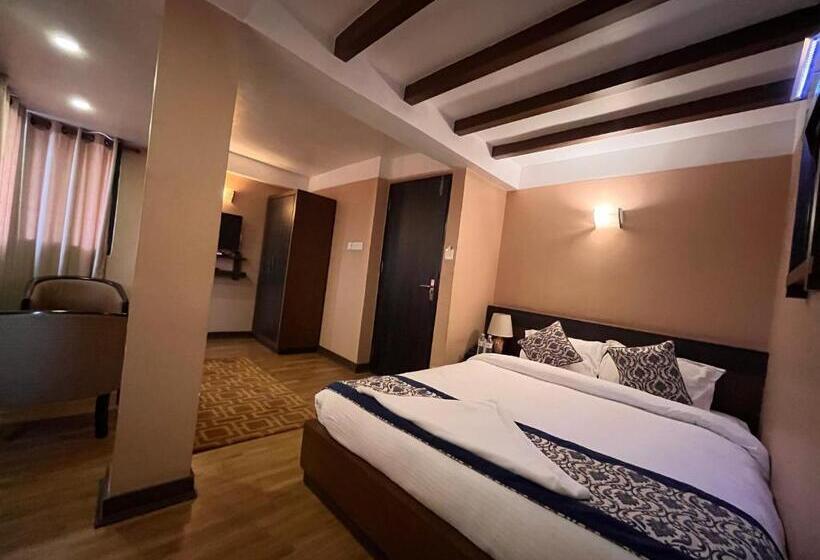 اتاق لوکس, Garuda