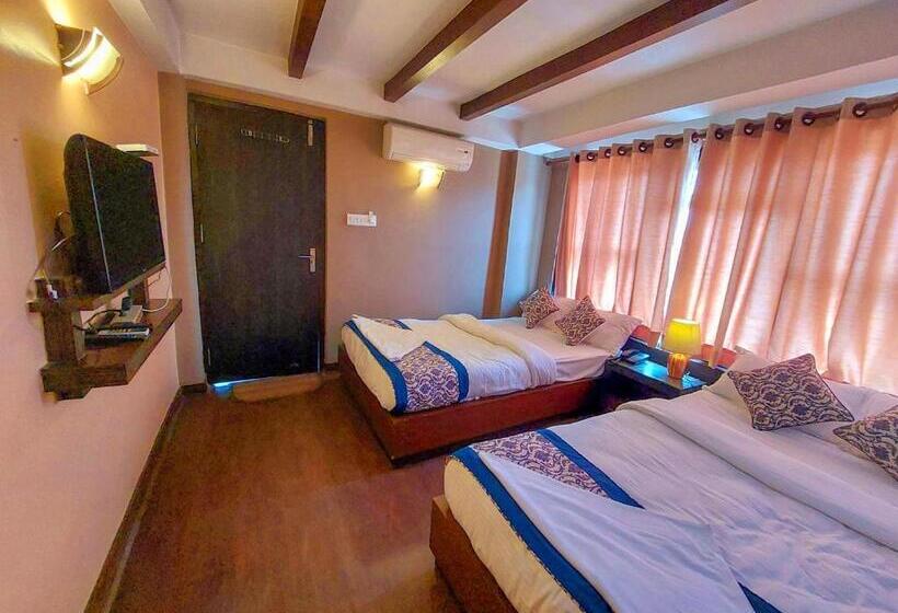 اتاق استاندارد, Garuda