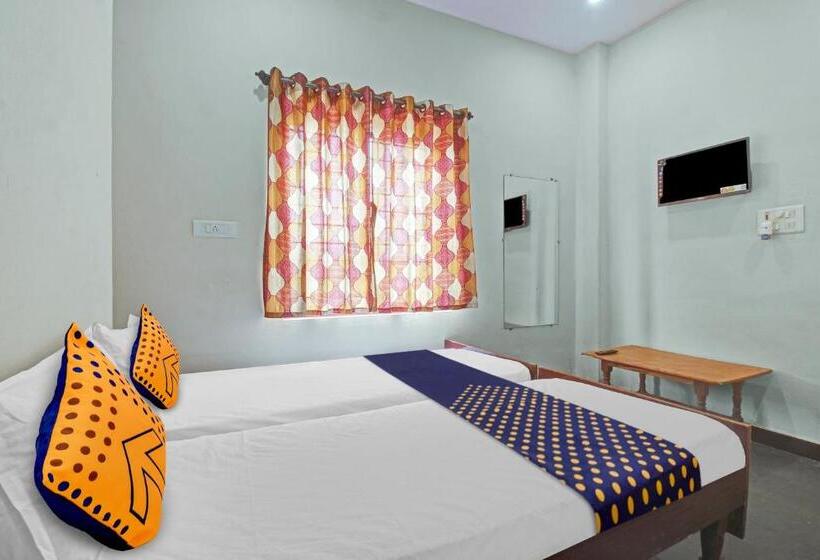 三人经典房间, Spot On 811891 Shepherds Boarding And Lodging