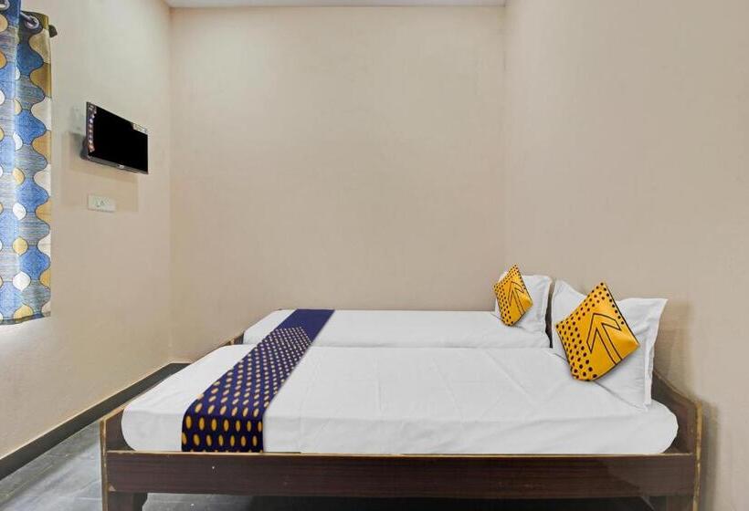 三人经典房间, Spot On 811891 Shepherds Boarding And Lodging