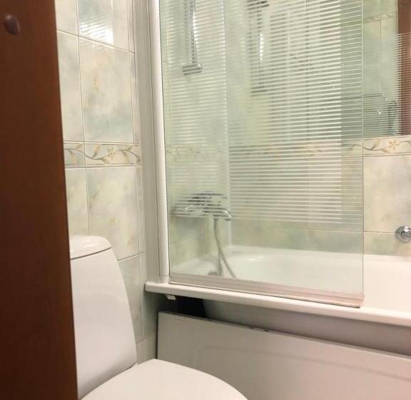 تختخواب در اتاق مشترک, Bed&blues