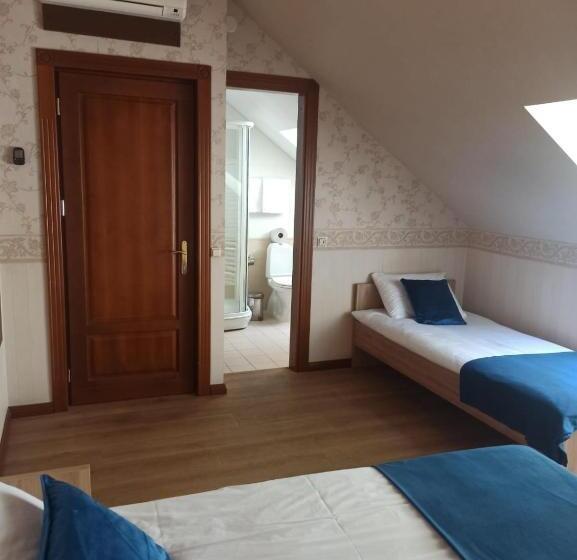 تختخواب در اتاق مشترک, Bed&blues