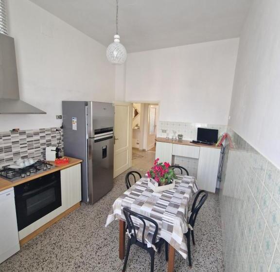 חדר סטנדרט, Locazione Lety