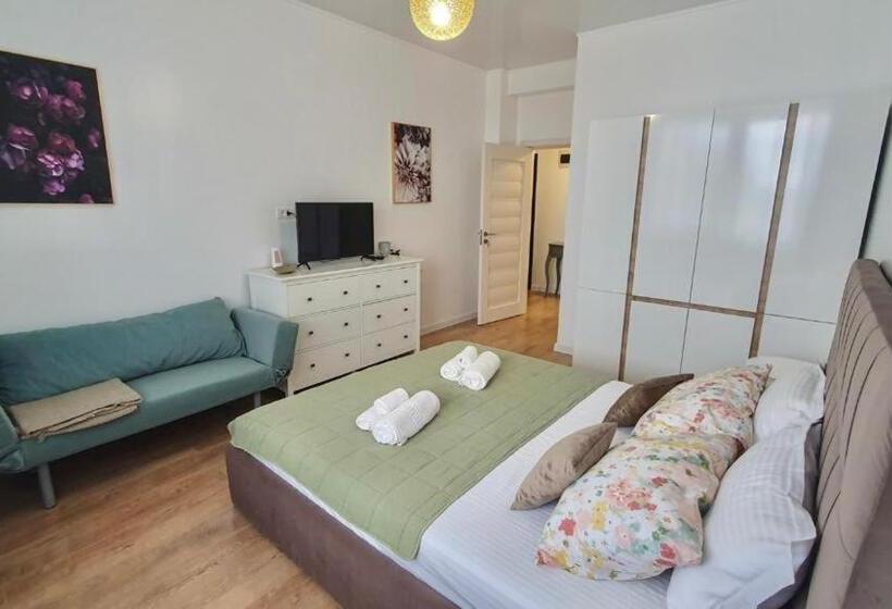 آپارتمان 1 خوابه با بالکن, Apartamente By R S 3