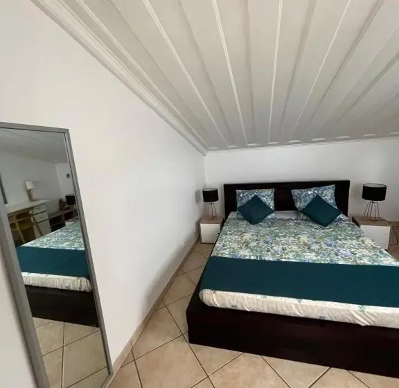 اتاق استاندارد با چشم‌انداز باغ, La Villa Exotik