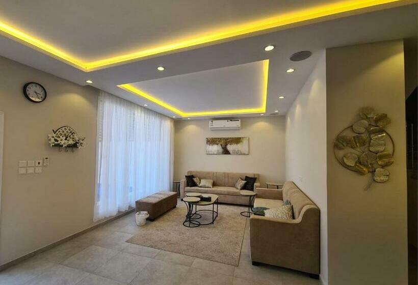 Chalet, فلل شدا ورقان بالهدا