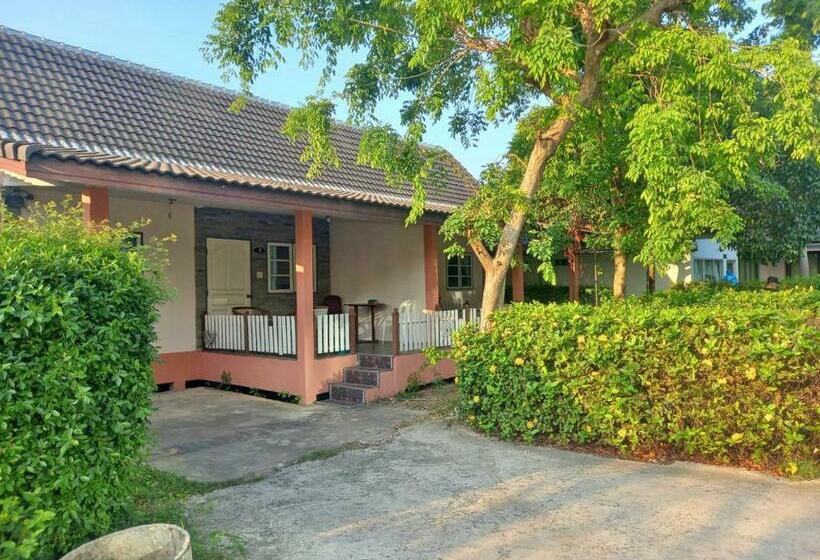 חדר סטנדרט נוף לגינה, Dusita Parkview Resort @ Khua Suan Pla