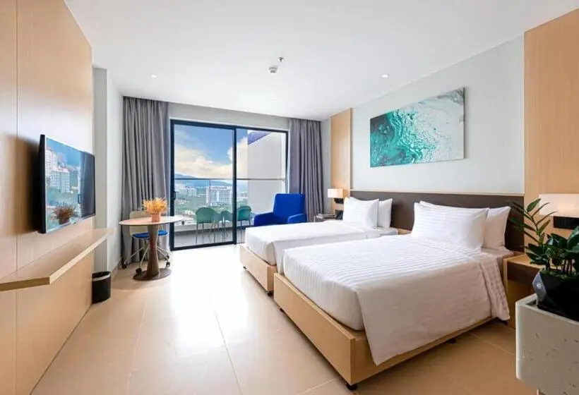 اتاق لوکس با چشم‌انداز دریا, Arena Cam Ranh Resort