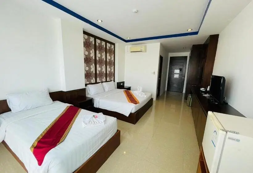 デラックスルーム, The Sand Beach Pattaya