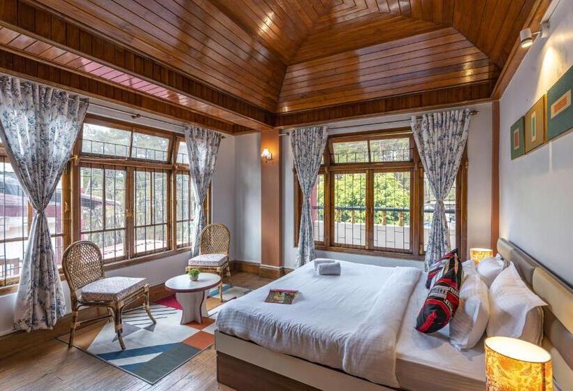 수피리어 룸, Zostel Shillong