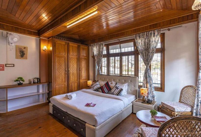 디럭스 룸, Zostel Shillong