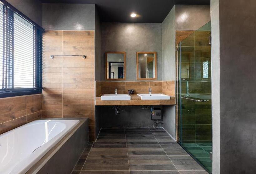 Семейный Номер, The View Chiang Dao