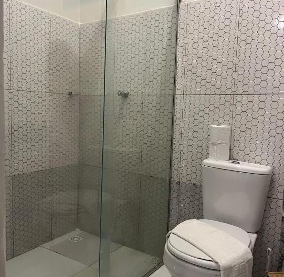 اتاق استاندارد سه نفره, Pousada Crocodilo Caraíva