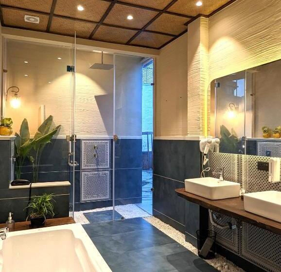 프레지덴셜 스위트, Cape House