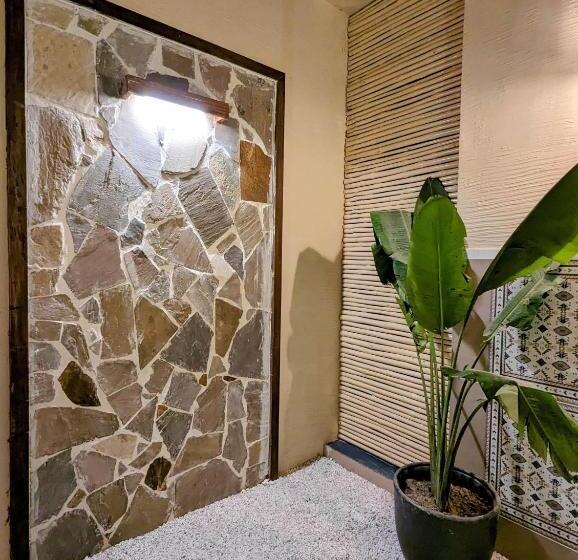 디럭스 룸 킹사이즈 침대, Cape House