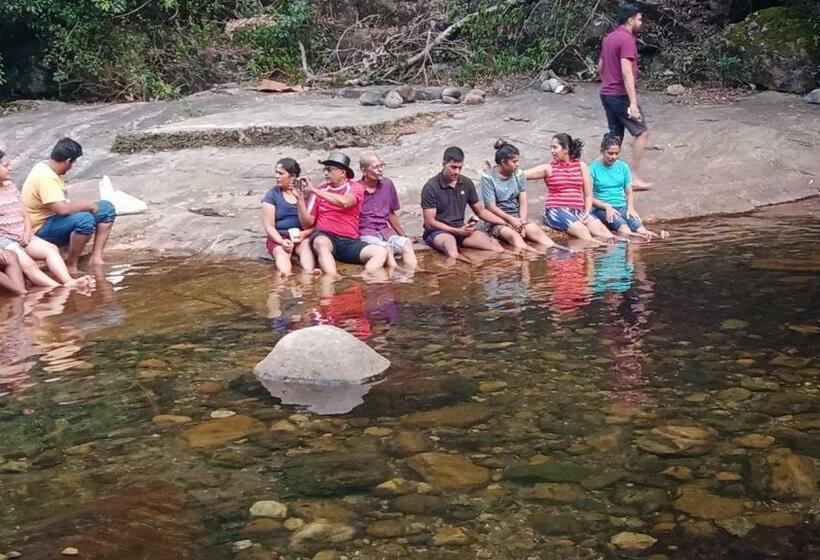 豪华房间, Eco Lodge Meemure & Adventure Park