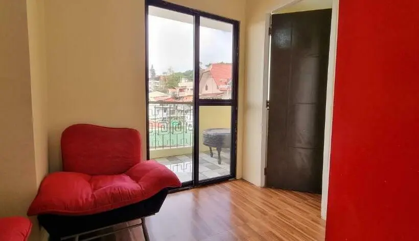 اتاق استاندارد چهارنفره با بالکن, Zukiya Residences Baguio