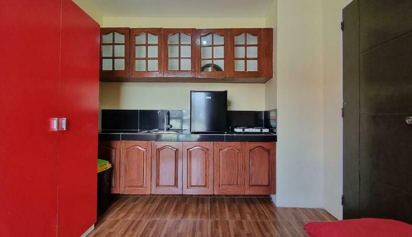 اتاق استاندارد چهارنفره با بالکن, Zukiya Residences Baguio