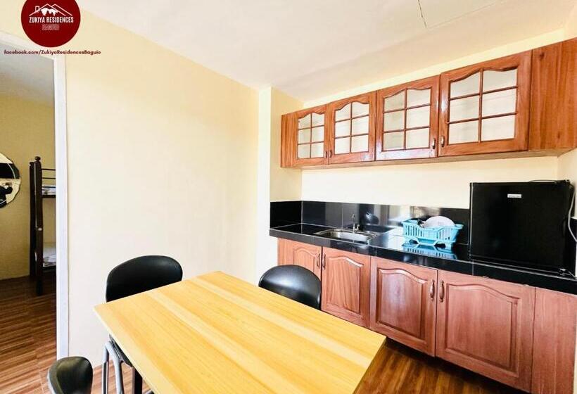 Четырехместный Номер Стандарт с Балконом, Zukiya Residences Baguio