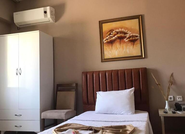 غرفة قياسية فردية, Park Otel